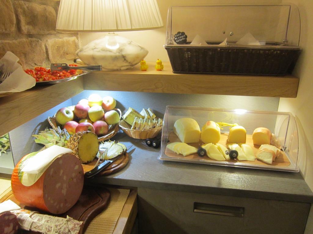 Holiday Rooms Antica Badia 볼테라 외부 사진